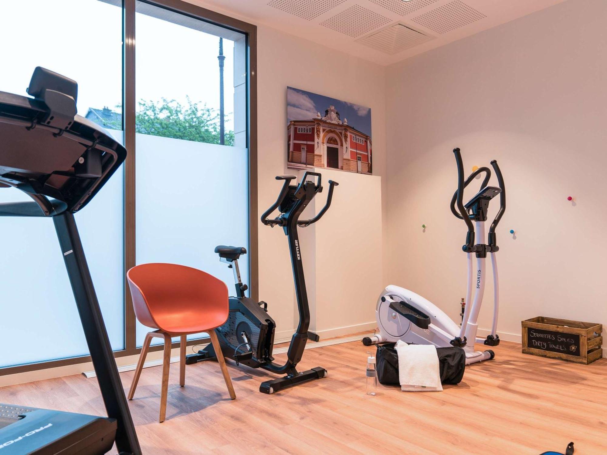 Готель Ibis Styles Chalons En Champagne Centre Екстер'єр фото