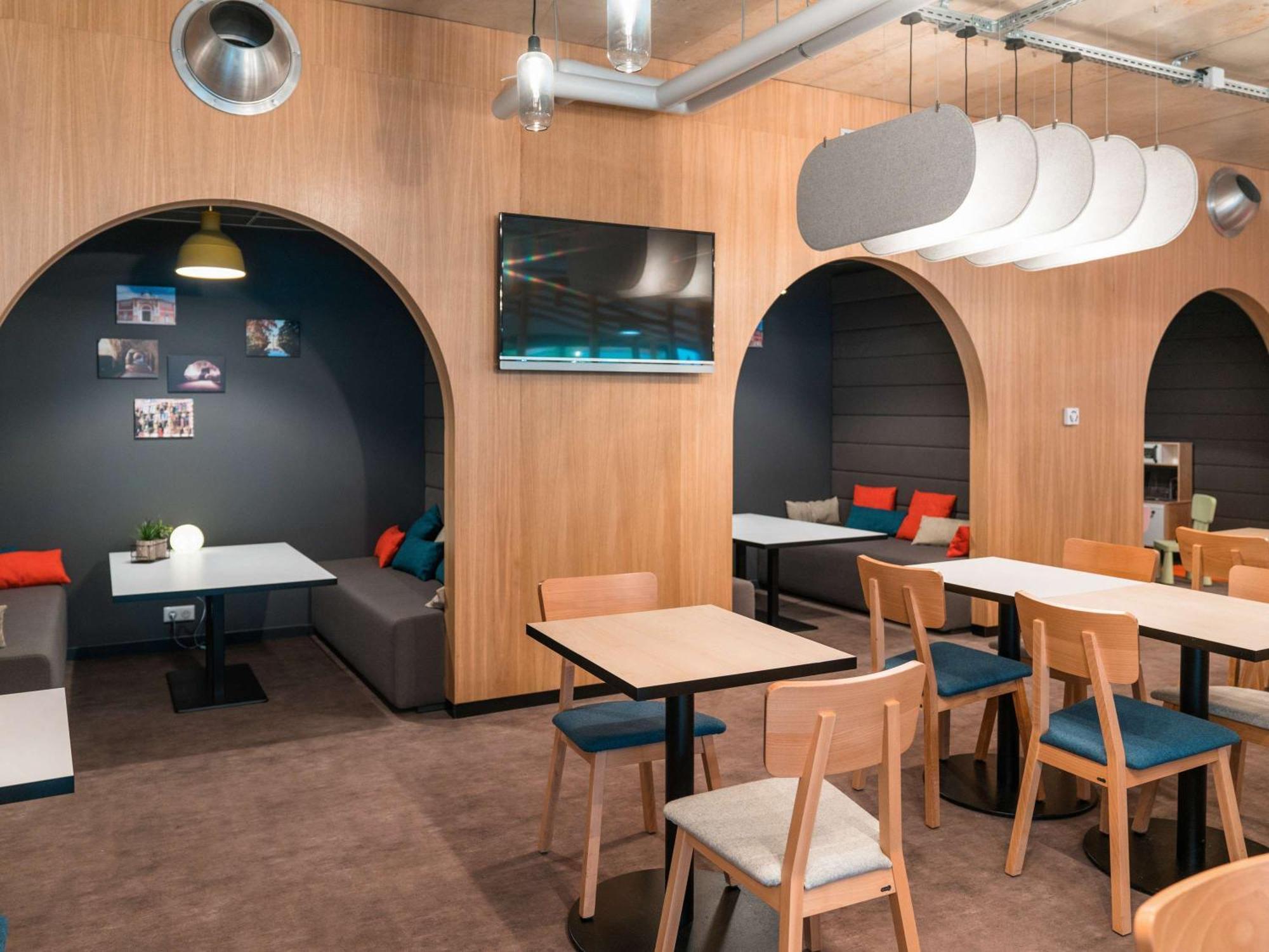Готель Ibis Styles Chalons En Champagne Centre Екстер'єр фото
