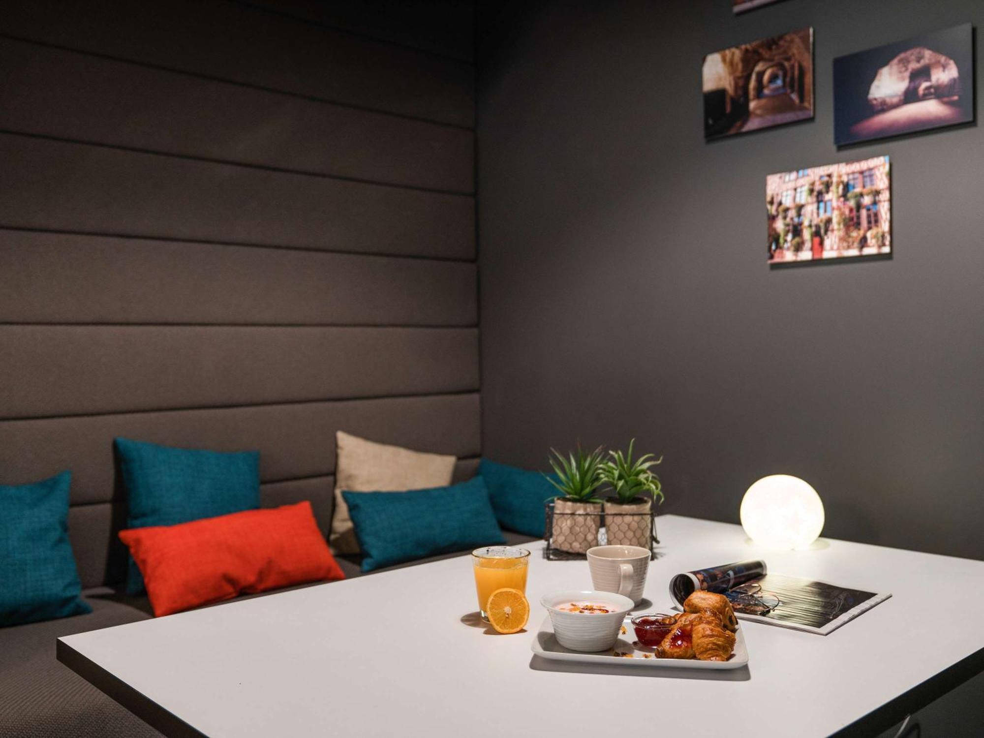 Готель Ibis Styles Chalons En Champagne Centre Екстер'єр фото